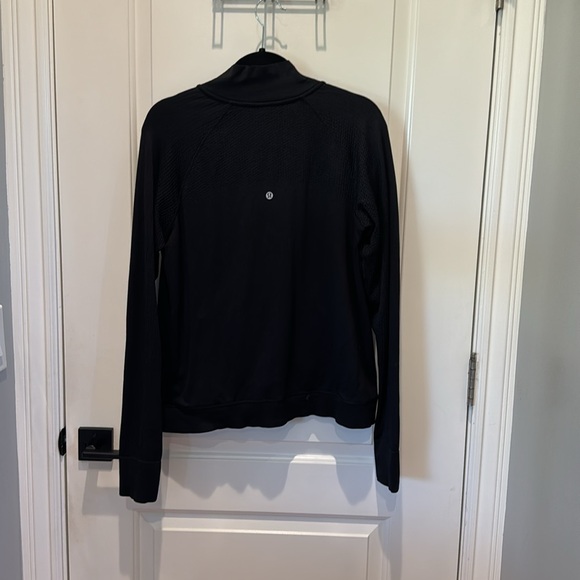 Size 10 Lululemon Quarter Zip - Picture 6 of 7